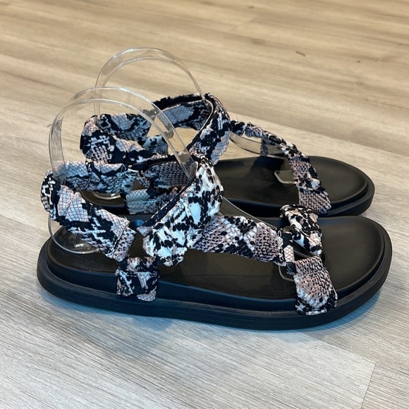 14th and Union Kylie Sandals Snake Print Size 7 - Picture 6 of 8